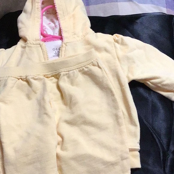 GEORGE Infants 3 piece outfit for fall 3-6 months yellow - Picture 5 of 10